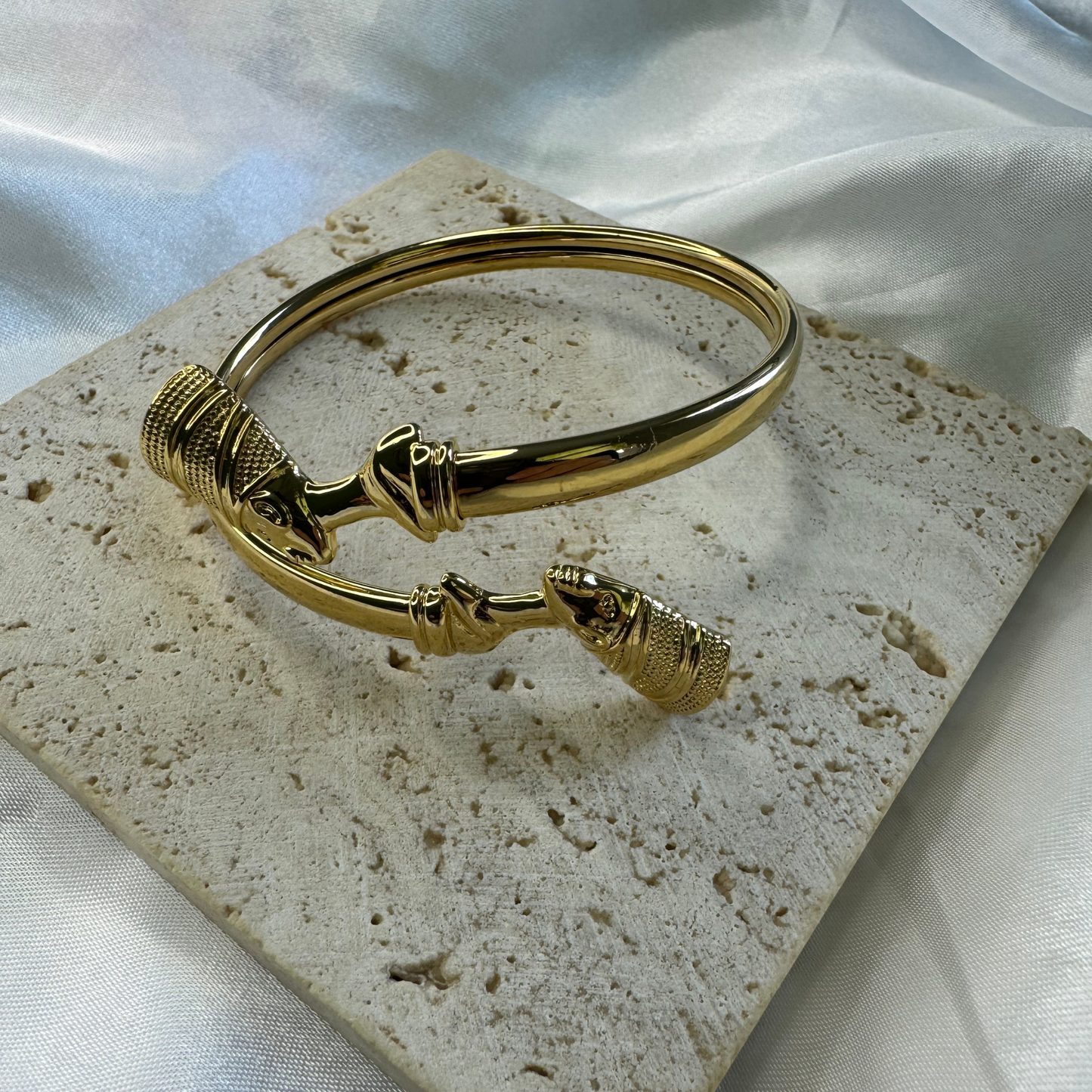 egyptian queen nefertiti bangle