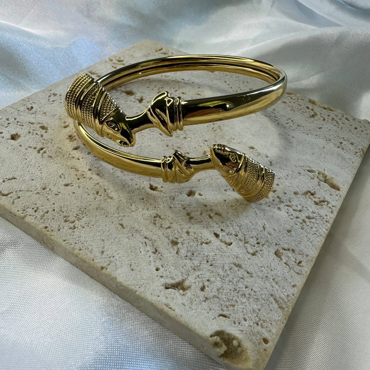 egyptian queen nefertiti bangle